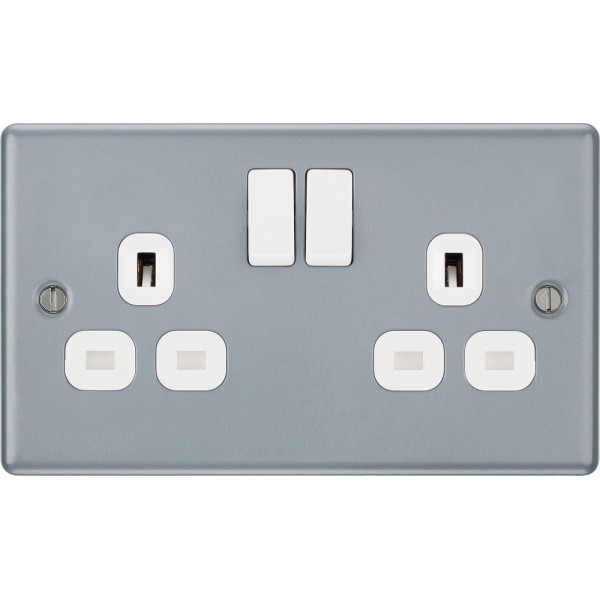 BG - British General Metal Clad MC522 IP20 13A Socket with Switch 2G 